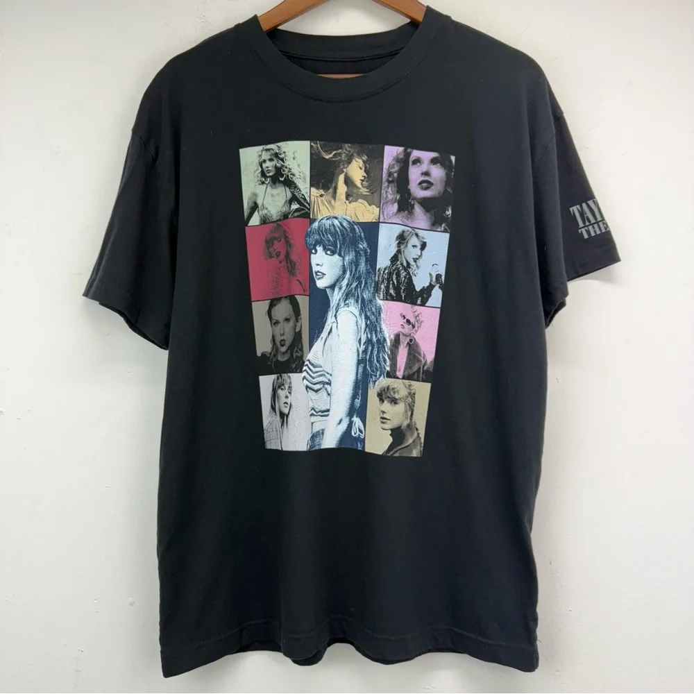 Taylor Swift size Large The Eras Tour Official Merch Black Concert T-shirt